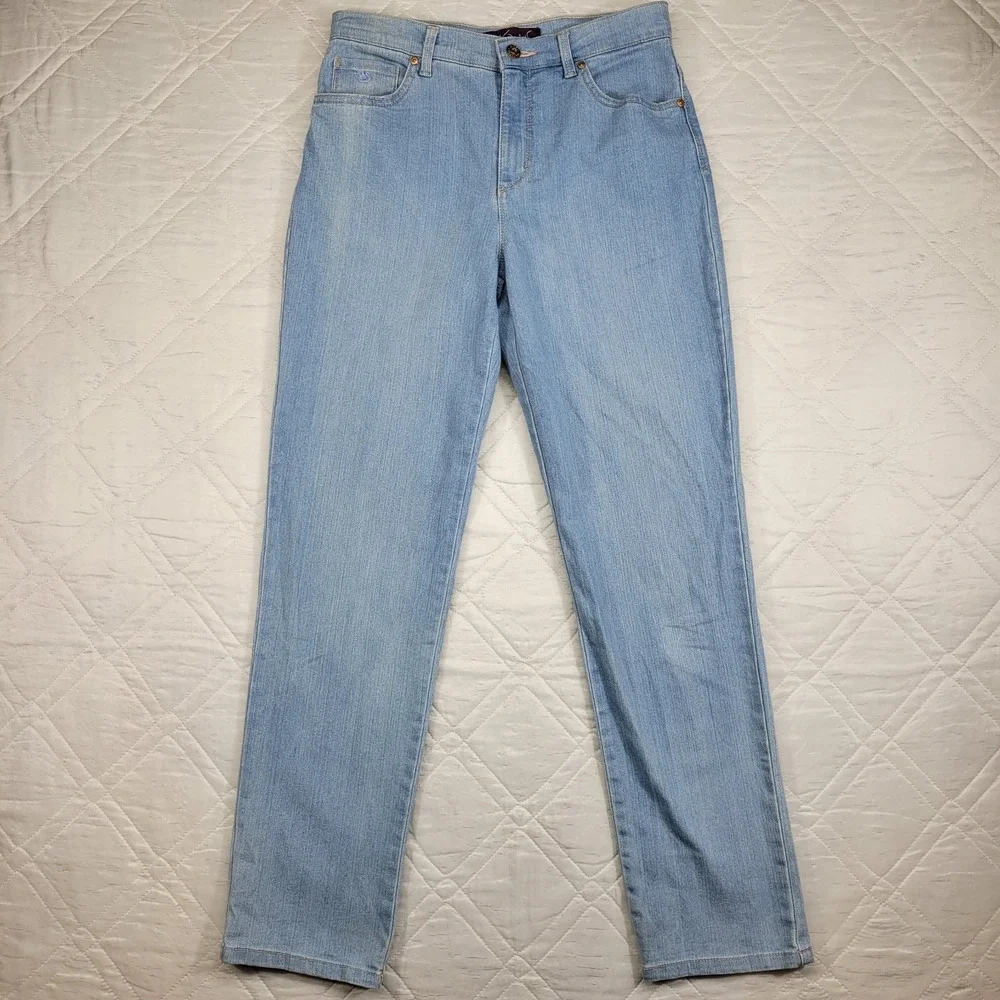 Gloria Vanderbilt Amanda‎ acid washed blue jeans size 6
